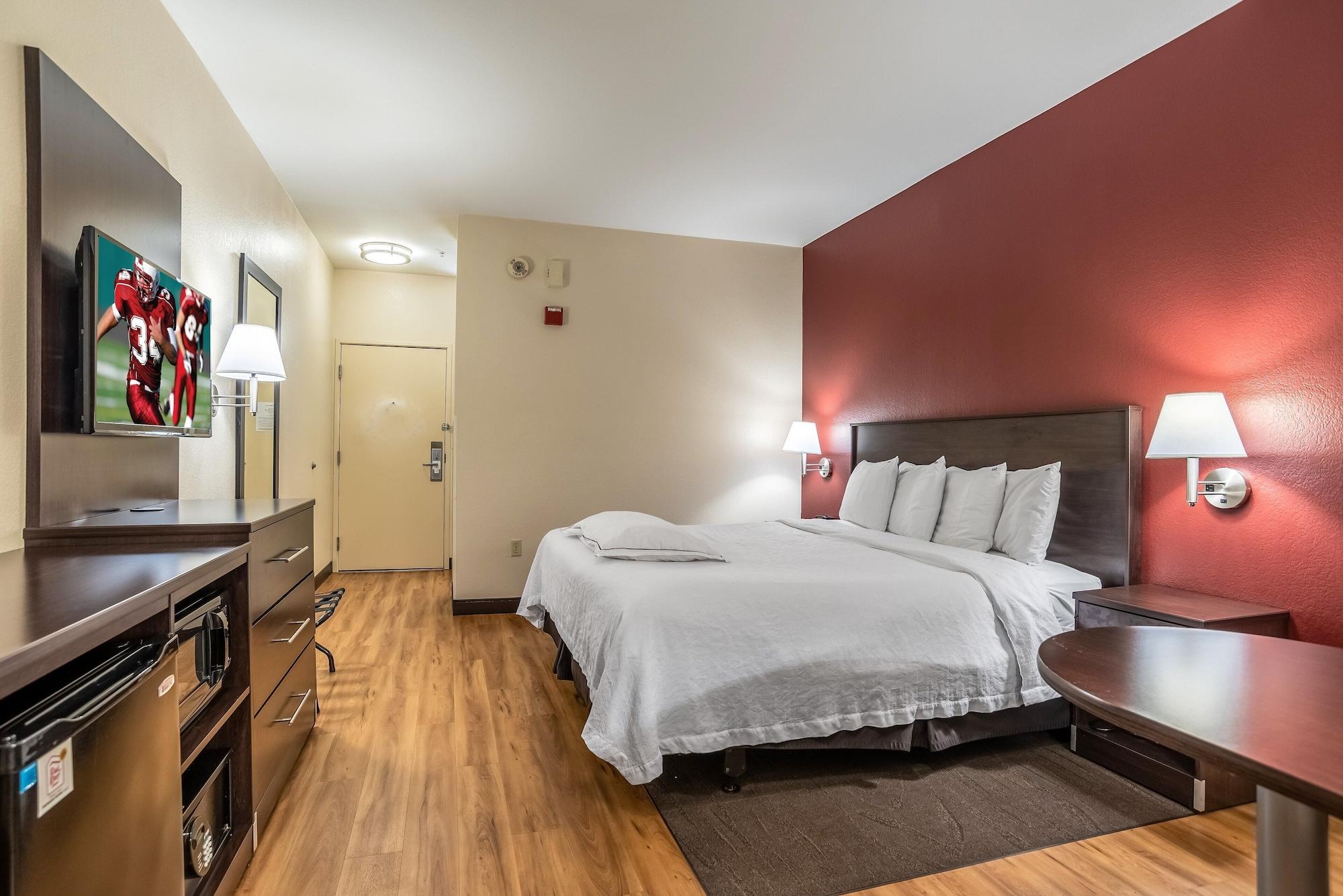 Red Roof Inn Plus + Phoenix West Buitenkant foto