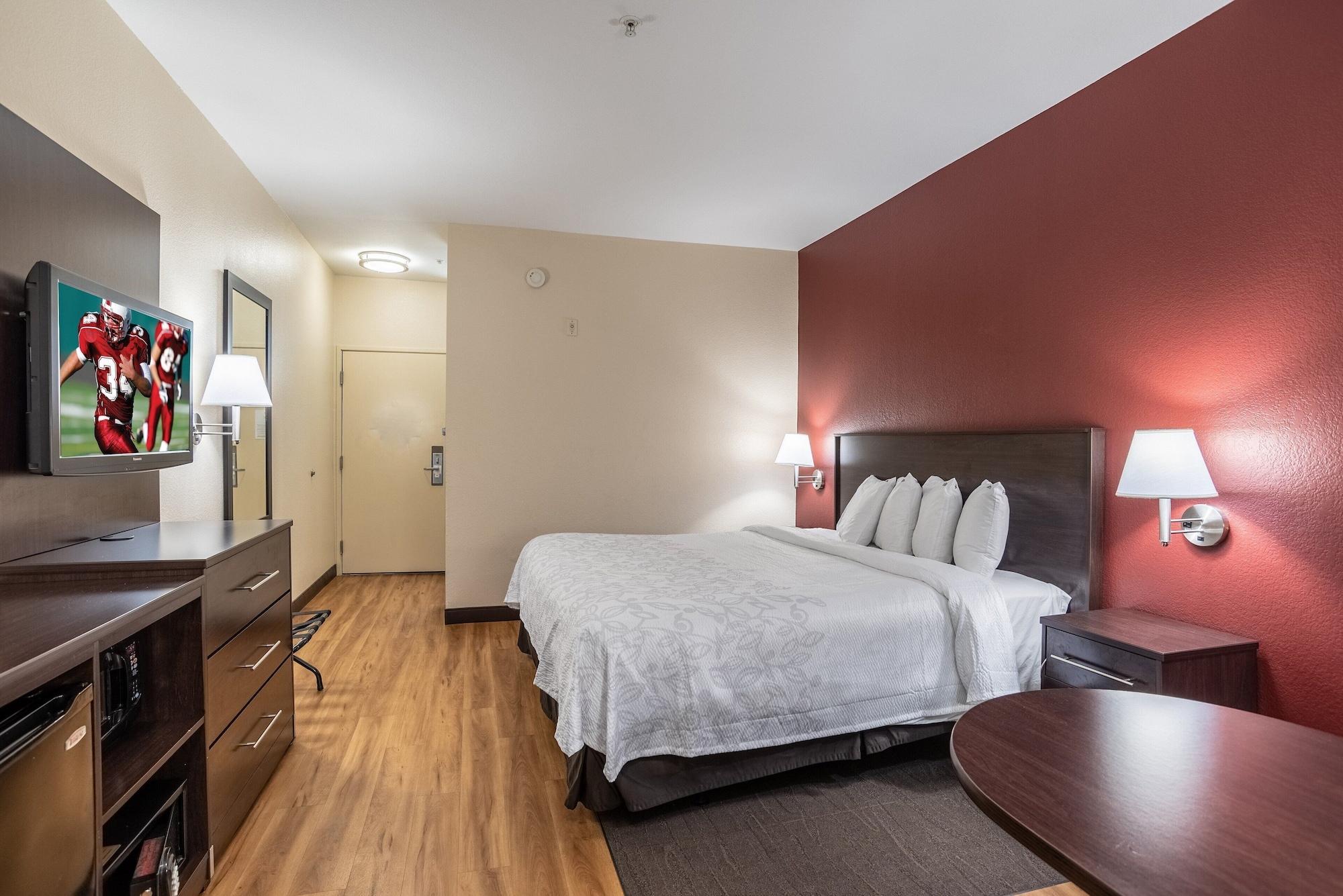 Red Roof Inn Plus + Phoenix West Buitenkant foto