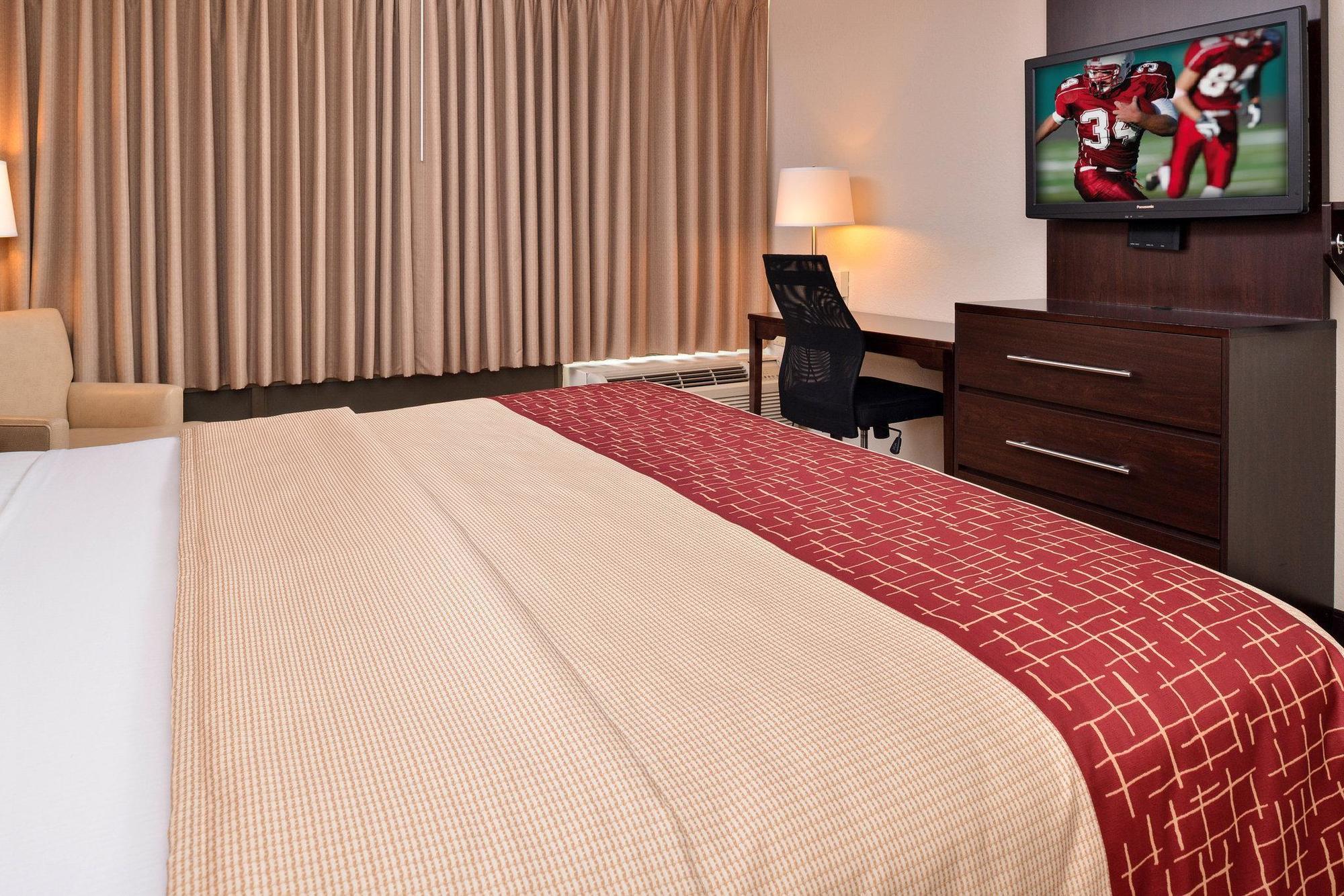 Red Roof Inn Plus + Phoenix West Buitenkant foto