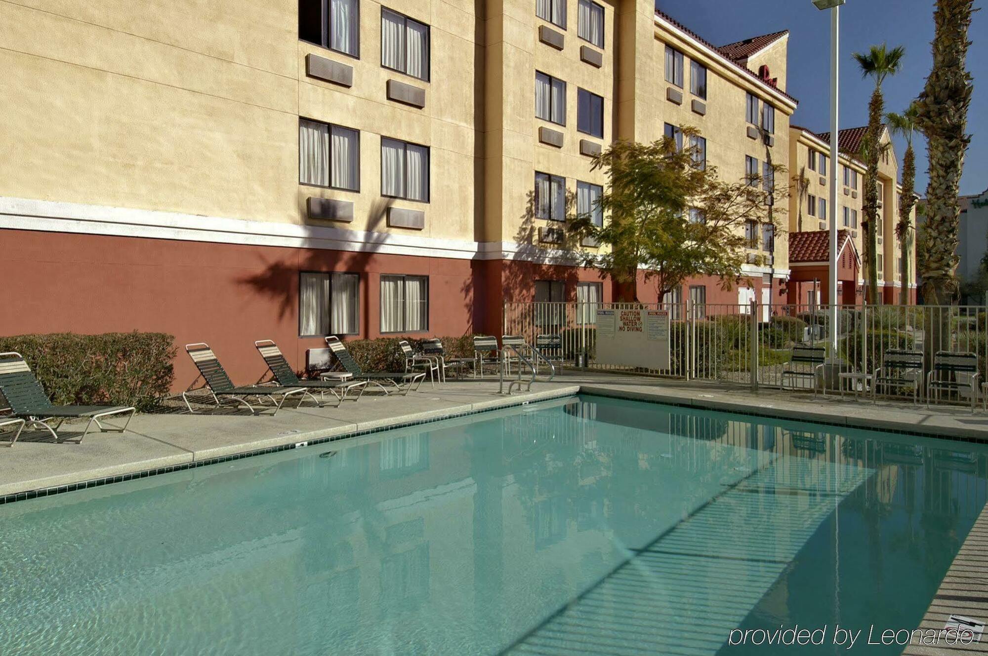 Red Roof Inn Plus + Phoenix West Buitenkant foto